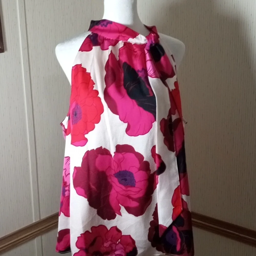 Talbots Pink and Red Floral Blouse Summer, Reunion, Vacation - Picture 4 of 8